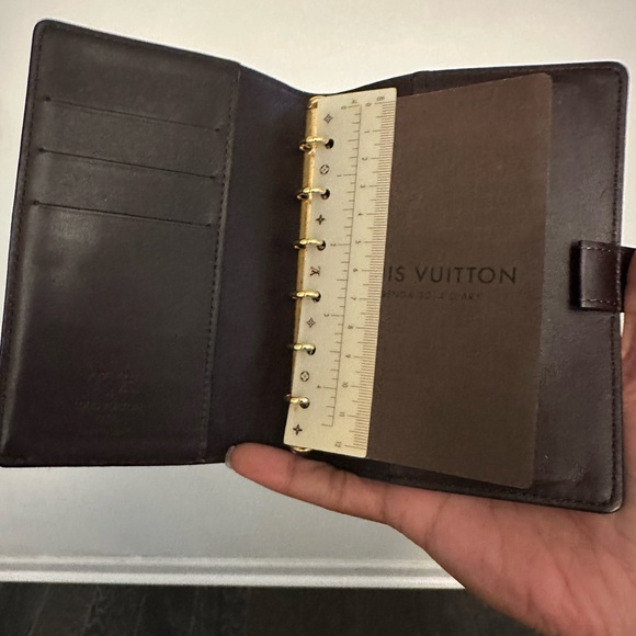 Louis Vuitton Glossy Black Monogram Card Holder - Picture 7 of 9